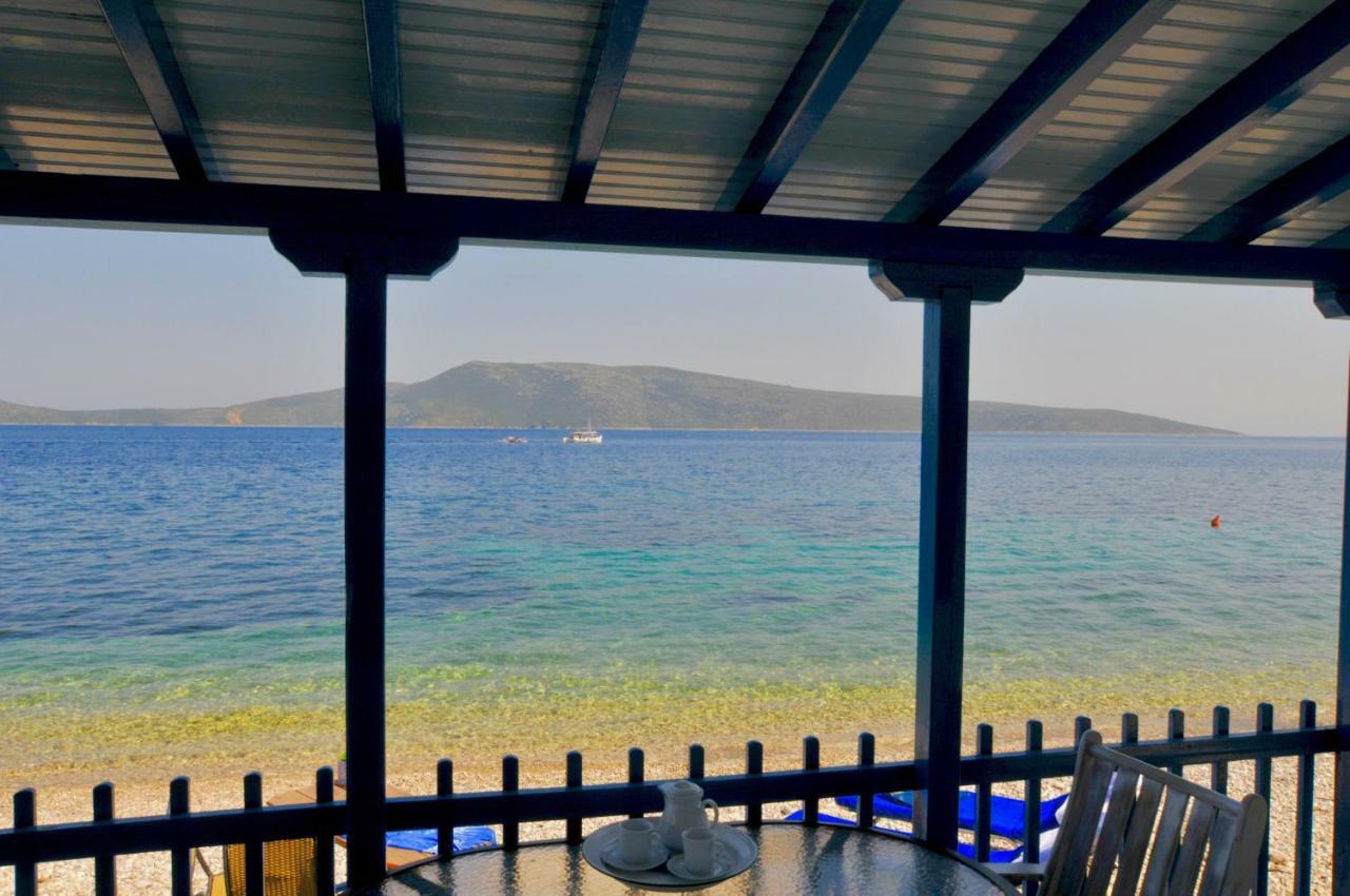 Seahorse Cottage Mourtero Экстерьер фото